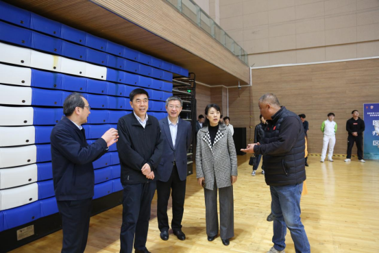 滁州市政协主席汪建中一行赴金沙威尼斯欢乐娱人城调研