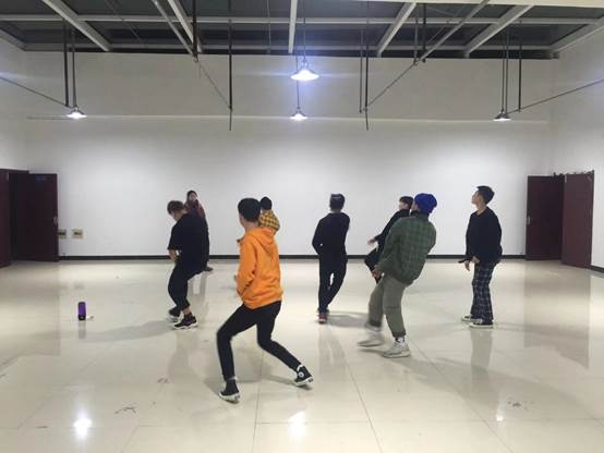 说明: C:\Users\Administrator\Desktop\微信图片_20181213184637.jpg