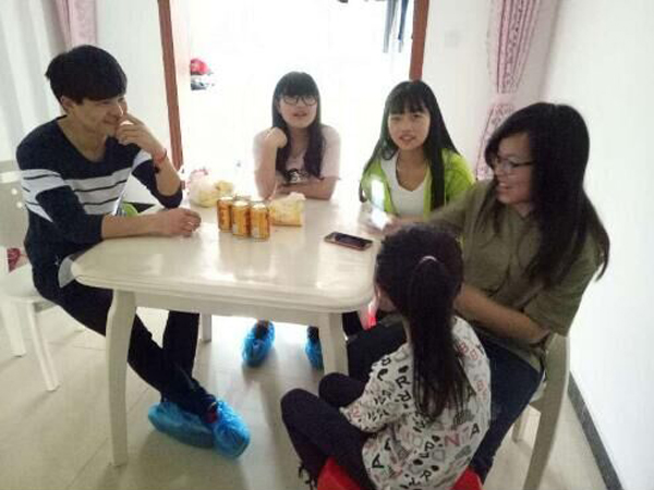 E米阳光志愿服务队系列活动之圆梦六一