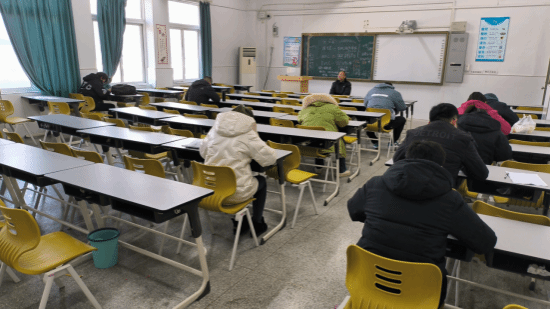 信息工程学院顺利完成2023-2024第一学期21级社招面授