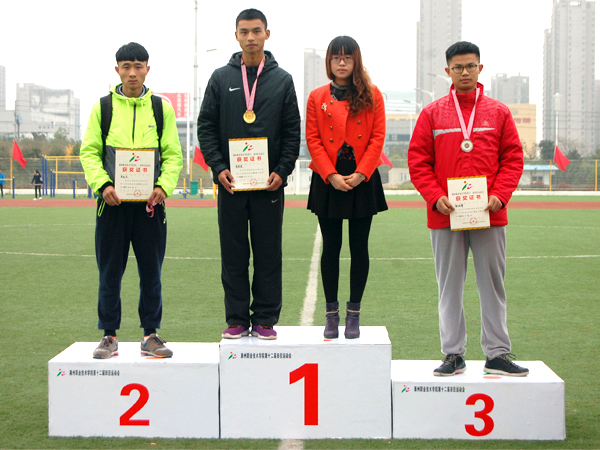 信息工程系运动健儿们连创佳绩