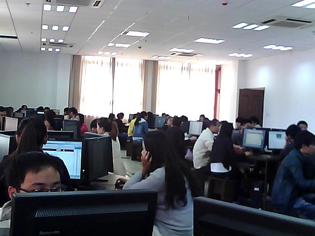 信息工程系全国首届网络与信息技术职业技能大赛预赛圆满结束